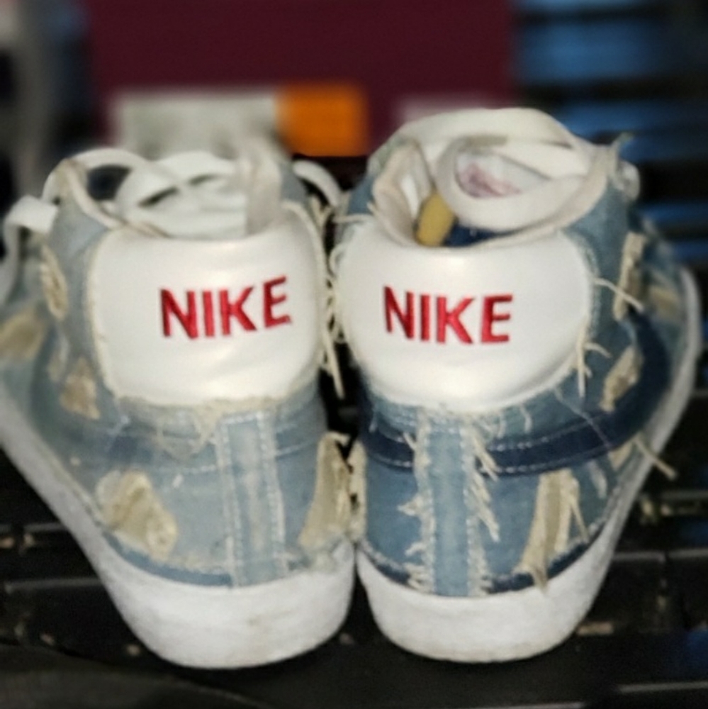 Rare Women's Nike Denim Blazer Mids 7.5 - Picture 2 of 3